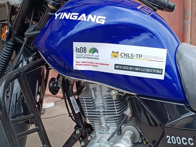 Distribution moyen roulant aux medecins